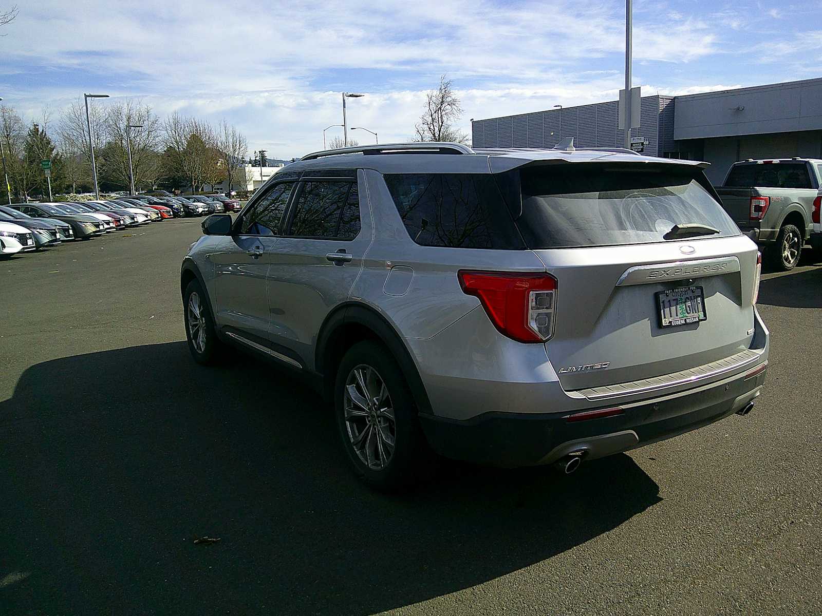 Thumbnail: 2020 Ford Explorer - 4