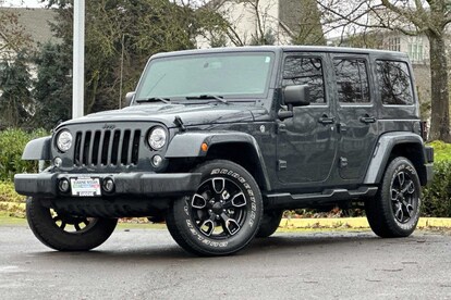 Used 2018 Jeep Wrangler JK Unlimited Sahara 4x4 SUV Rhino For Sale in  Eugene, OR