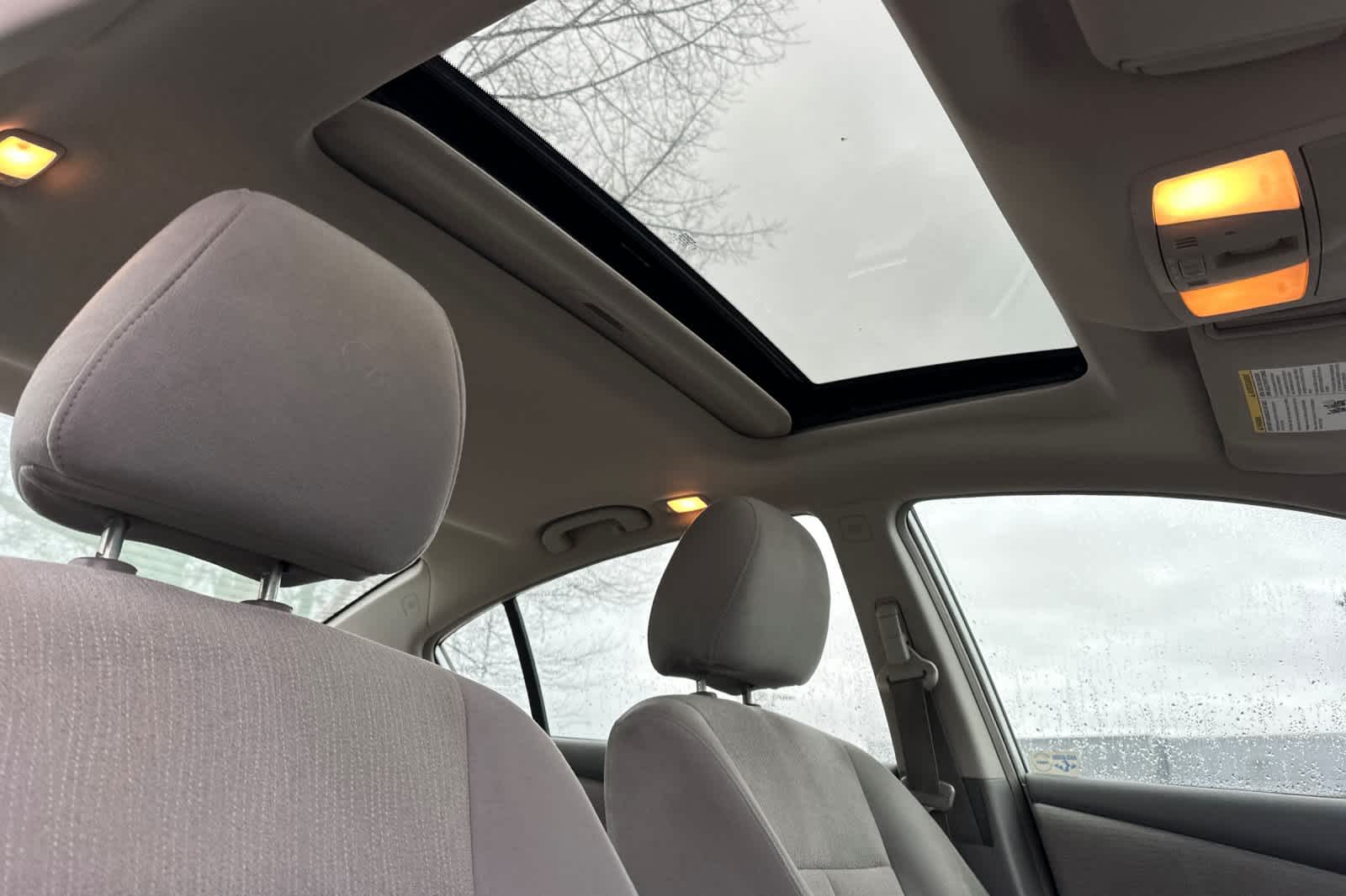 Thumbnail: 2010 Nissan Altima - 16