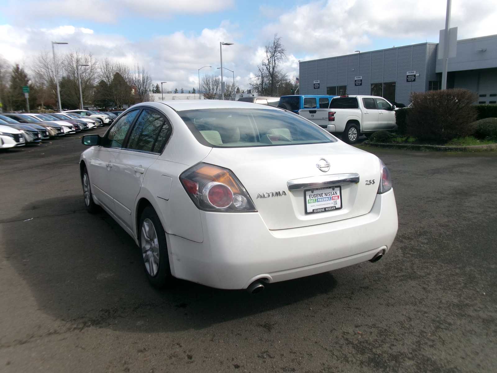 Thumbnail: 2012 Nissan Altima - 3