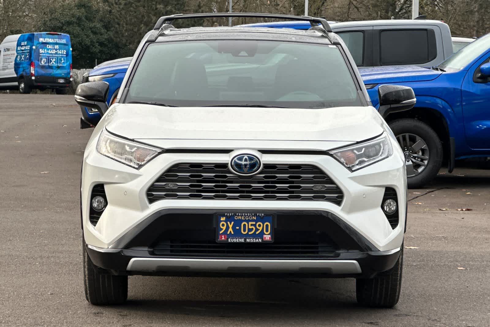 Thumbnail: 2020 Toyota RAV4 - 10