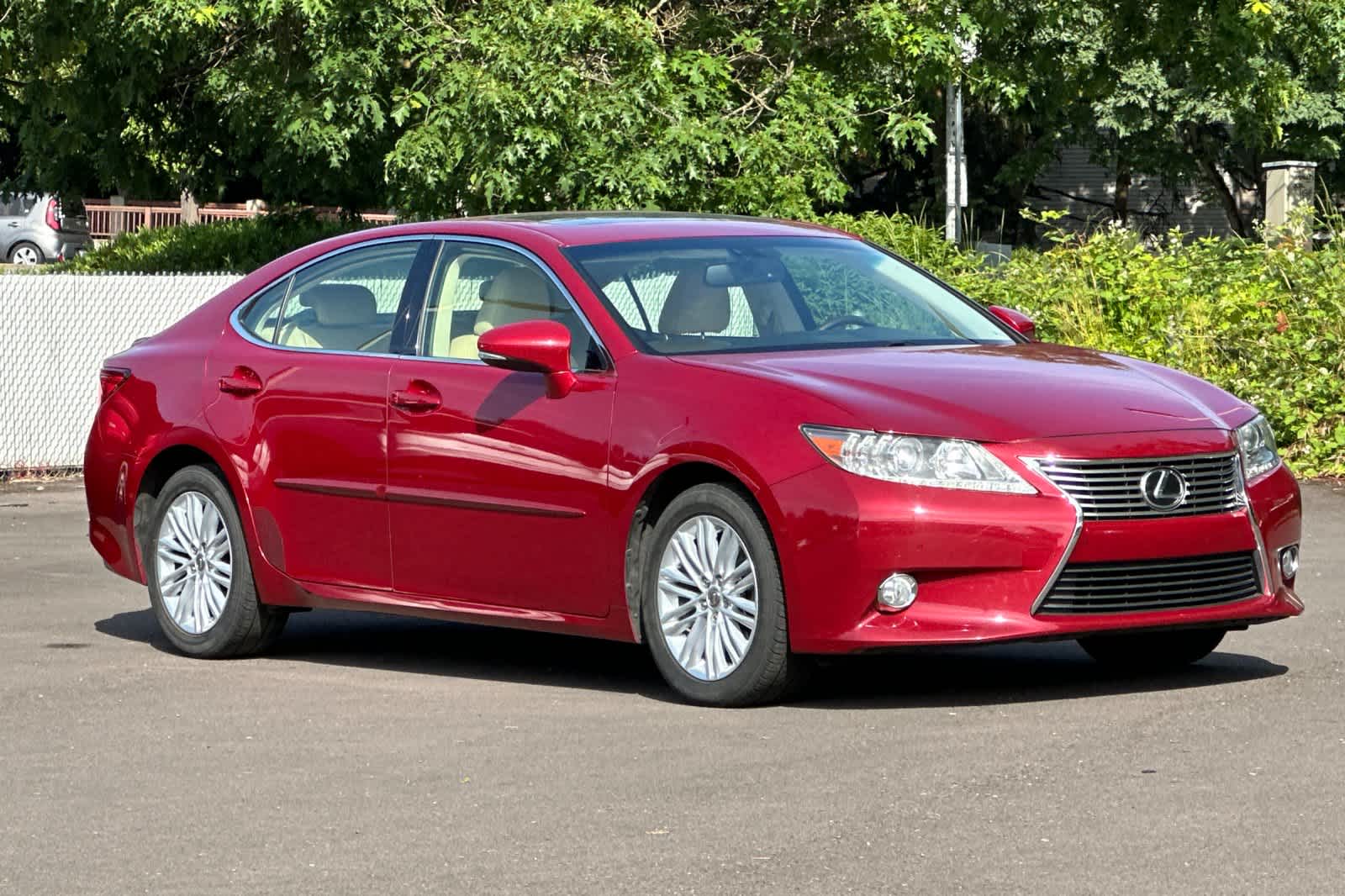 Thumbnail: 2013 Lexus ES - 8