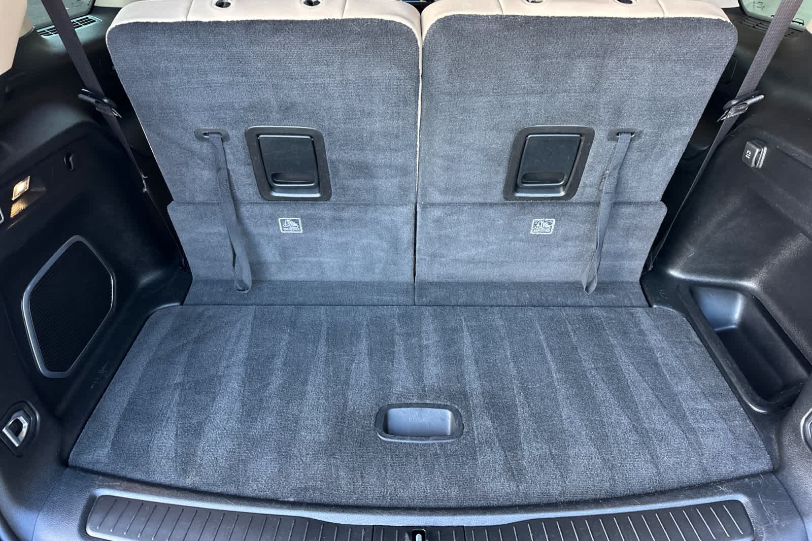 Thumbnail: 2021 Jeep Grand Cherokee L - 16