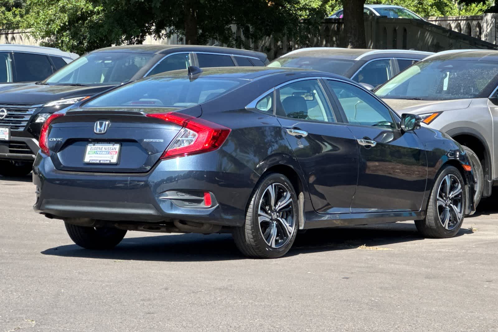 2HGFC1F95HH640582