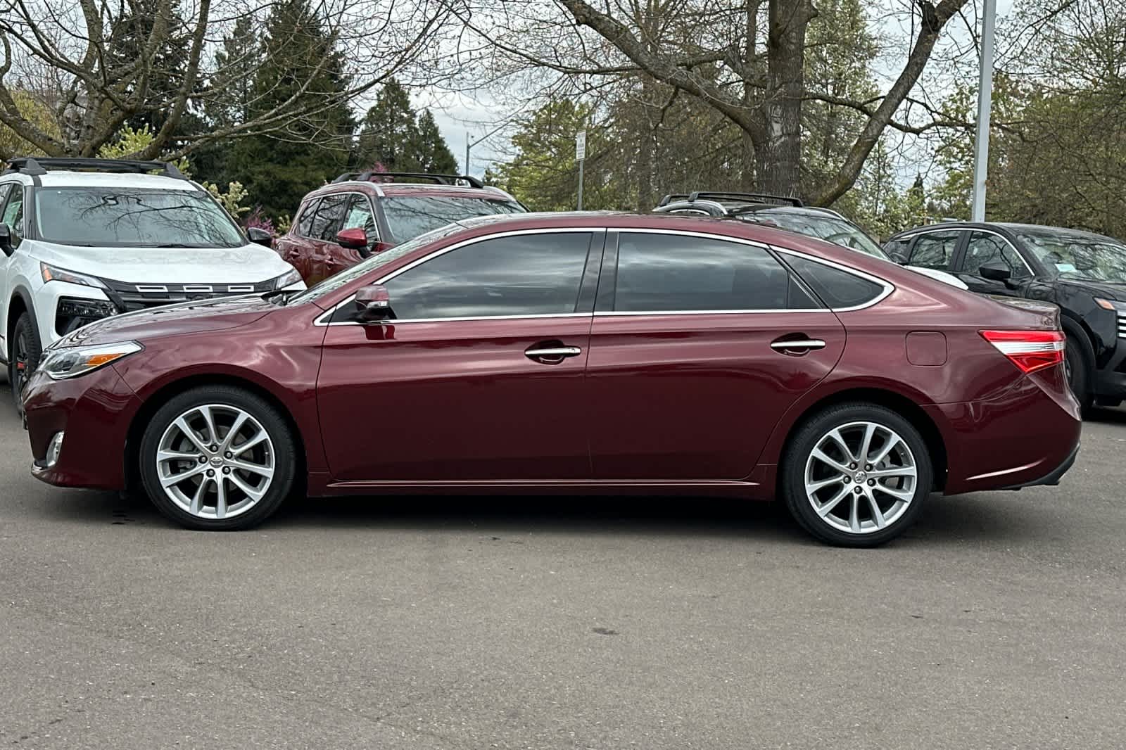 Thumbnail: 2014 Toyota Avalon - 5