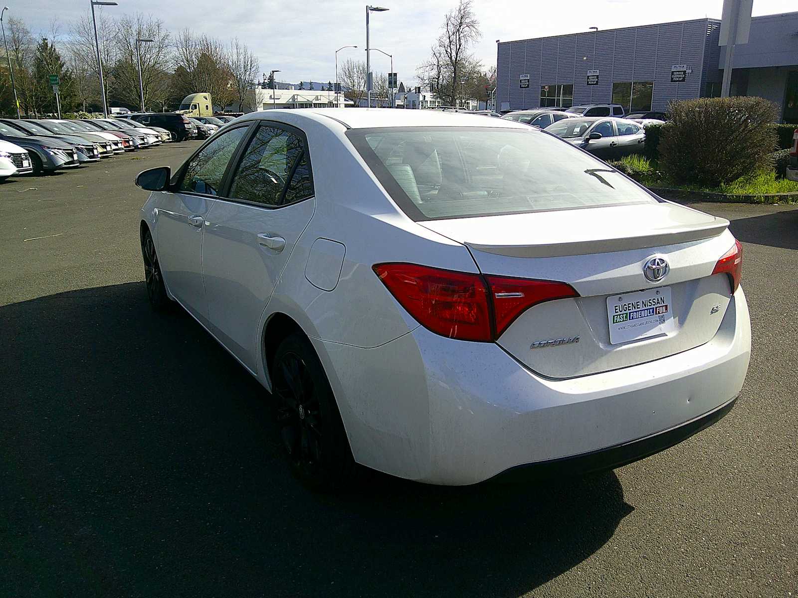 Thumbnail: 2018 Toyota Corolla - 3