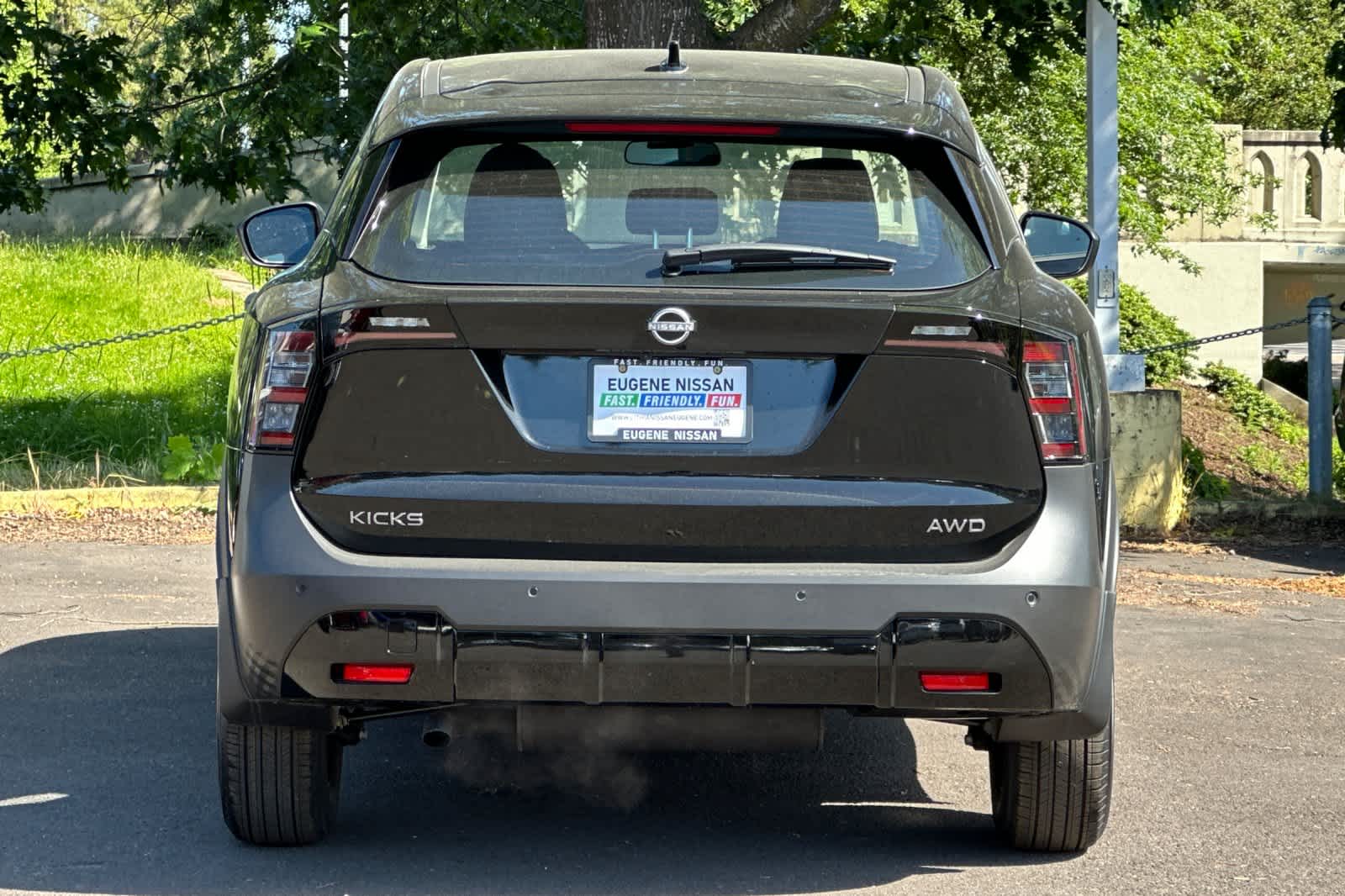 Thumbnail: 2025 Nissan Kicks - 7