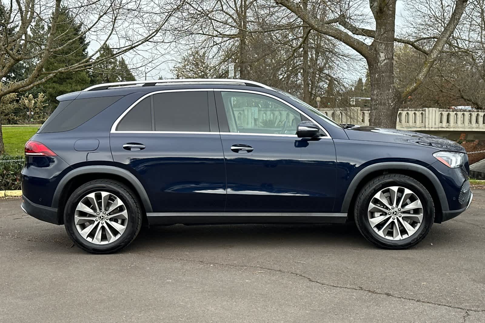 Thumbnail: 2021 Mercedes-Benz GLE - 8