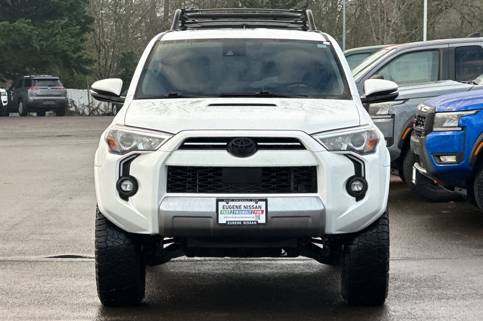 Thumbnail: 2022 Toyota 4Runner - 10