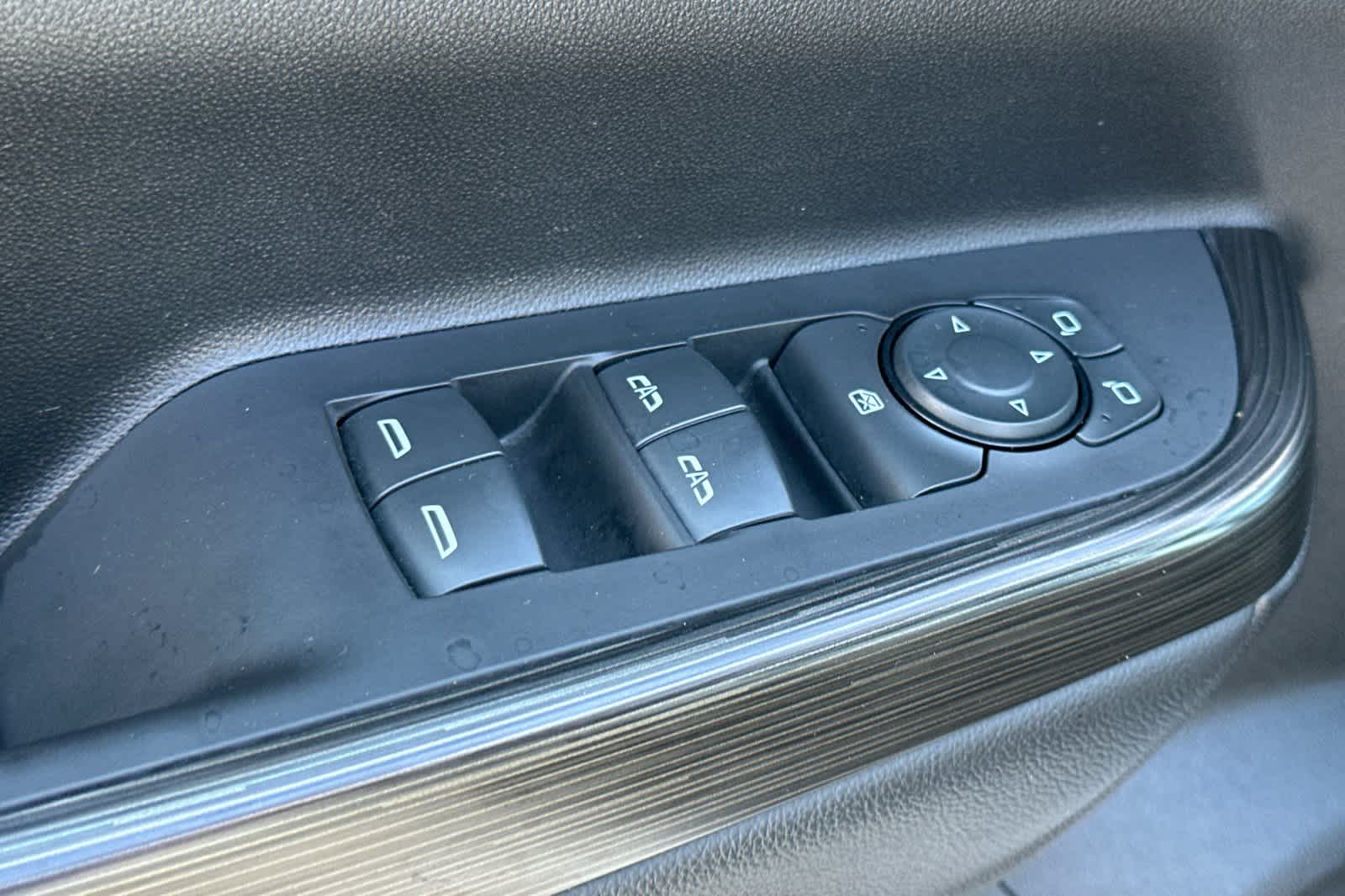 2023 GMC Acadia SLT 13