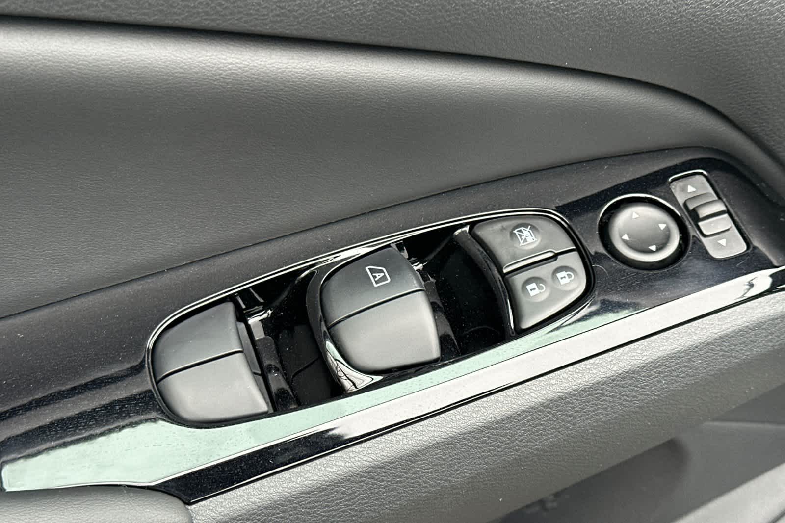 Thumbnail: 2025 Nissan Altima - 13