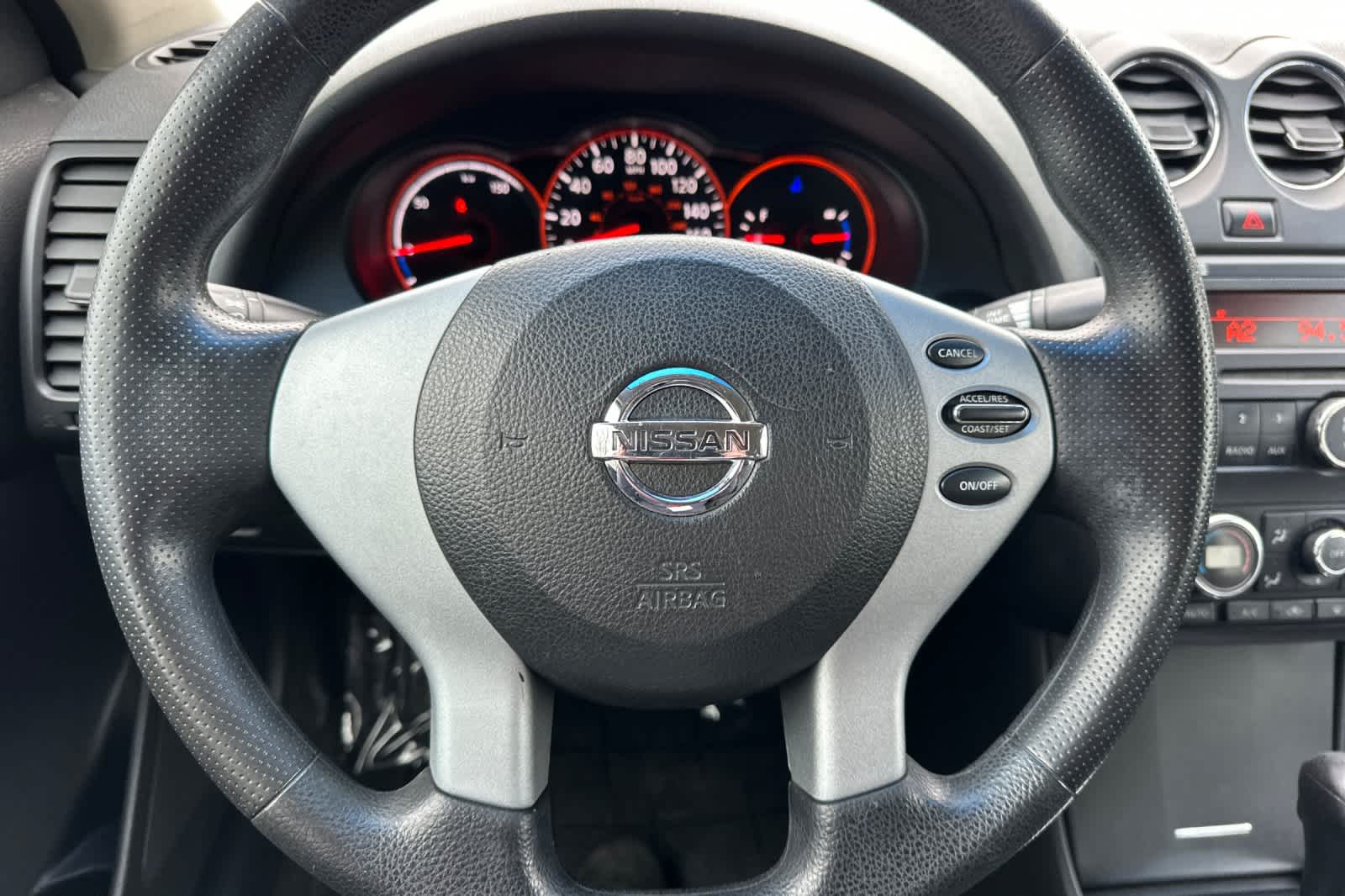 Thumbnail: 2009 Nissan Altima - 21