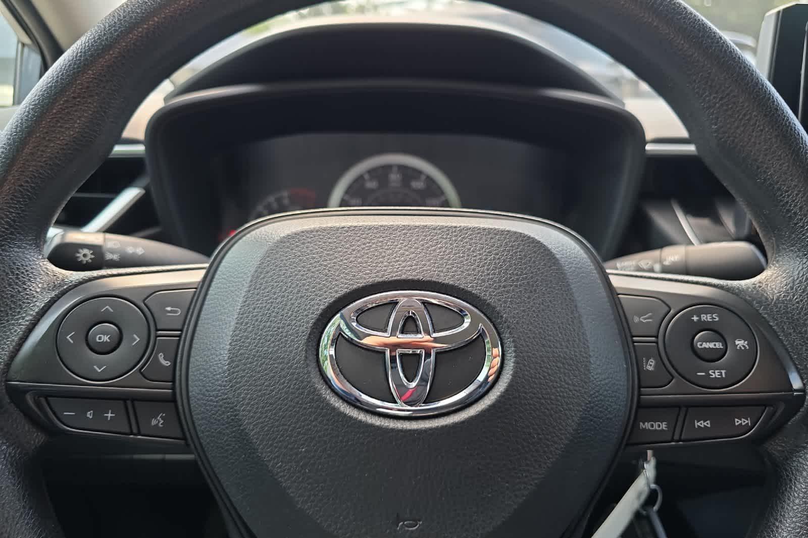 Thumbnail: 2022 Toyota Corolla - 21