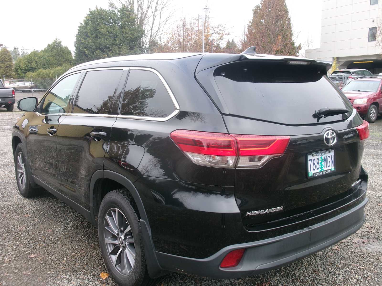 2019 Toyota Highlander XLE photo 3