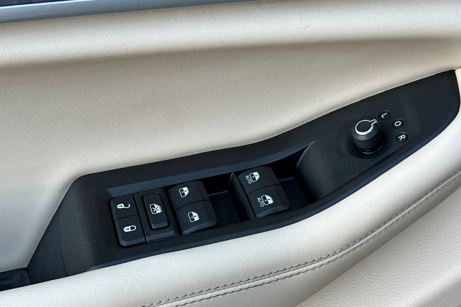 Thumbnail: 2021 Jeep Grand Cherokee L - 13