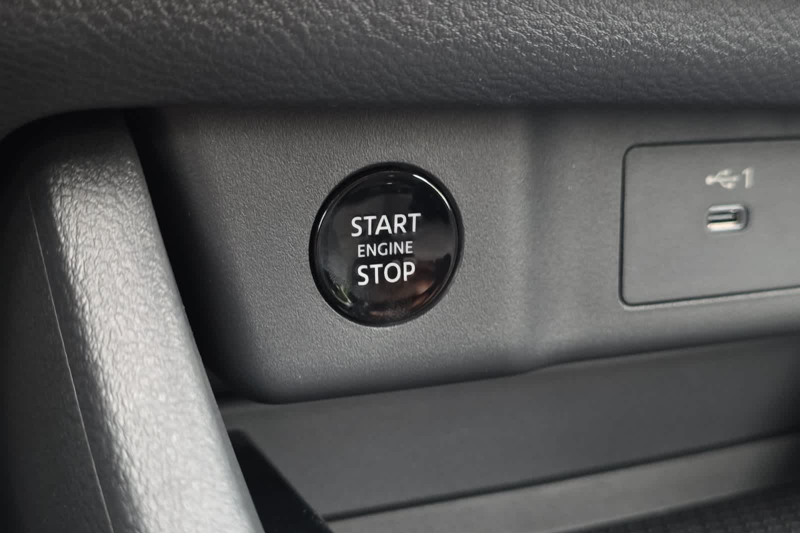 Thumbnail: 2026 Nissan Rogue - 22