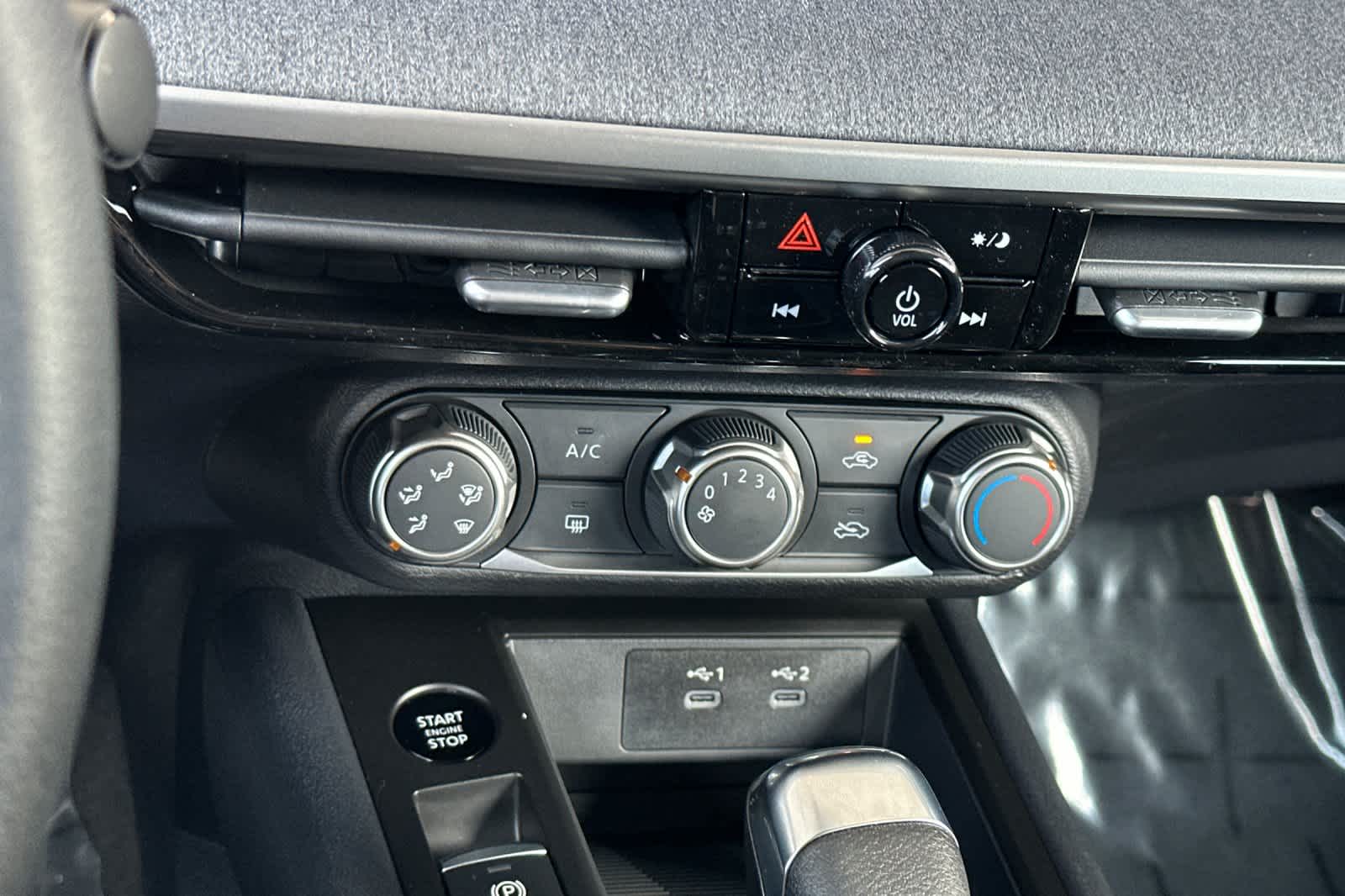 Thumbnail: 2026 Nissan Kicks - 20