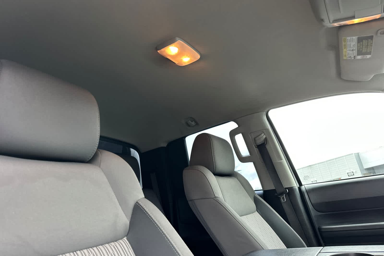 Thumbnail: 2016 Toyota Tundra - 16