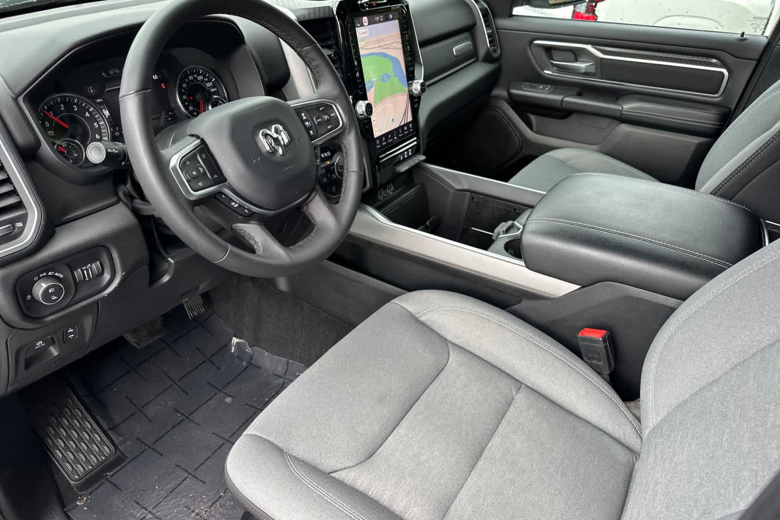 Thumbnail: 2025 RAM 1500 - 11