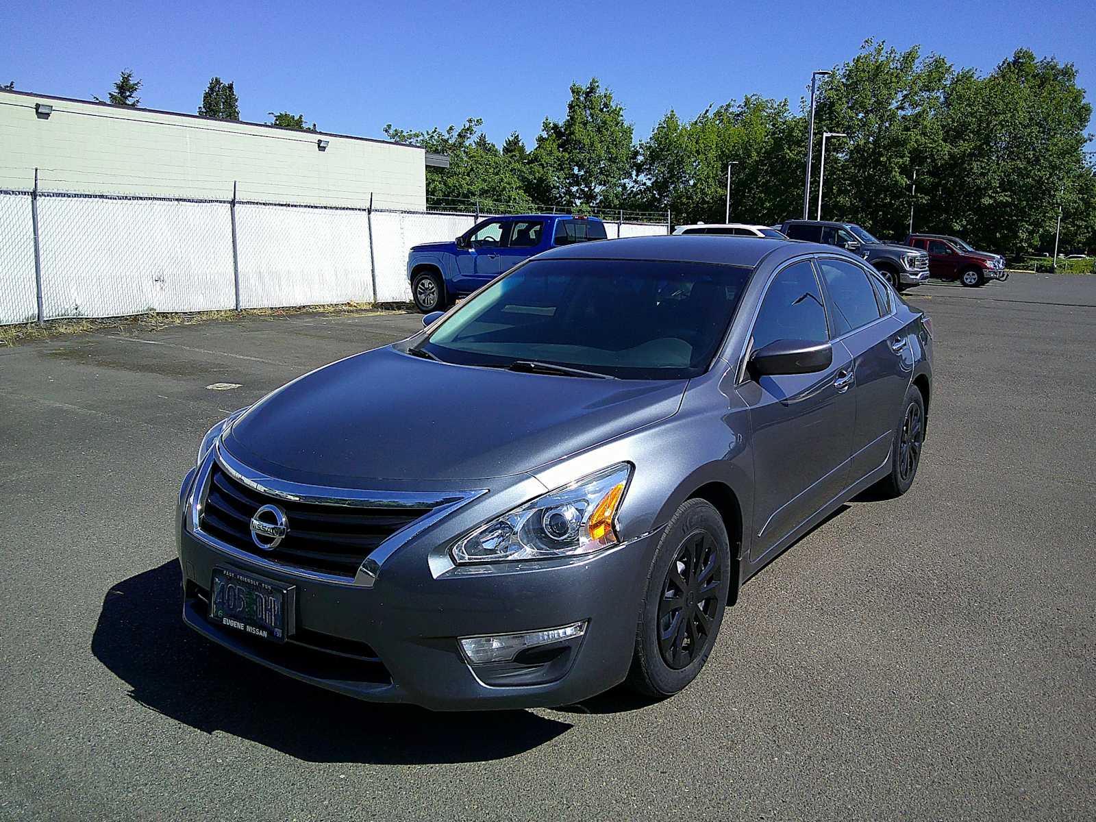 2014 Nissan Altima S -
                  Eugene, OR