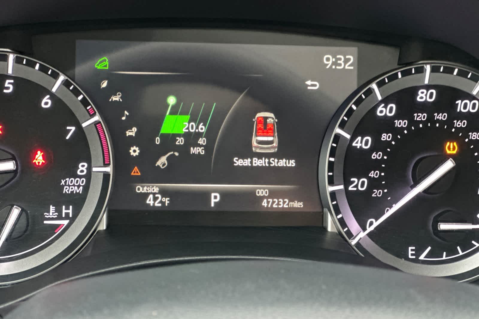 Thumbnail: 2022 Toyota Highlander - 26