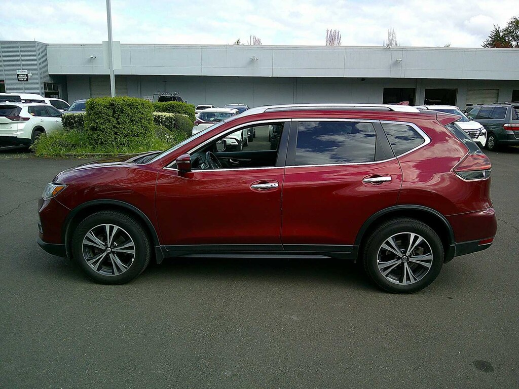 Used 2020 Nissan Rogue S SUV
