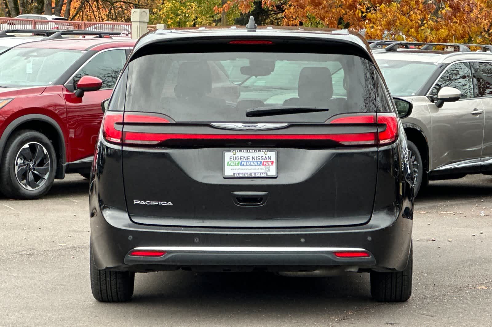 Thumbnail: 2024 Chrysler Pacifica - 7