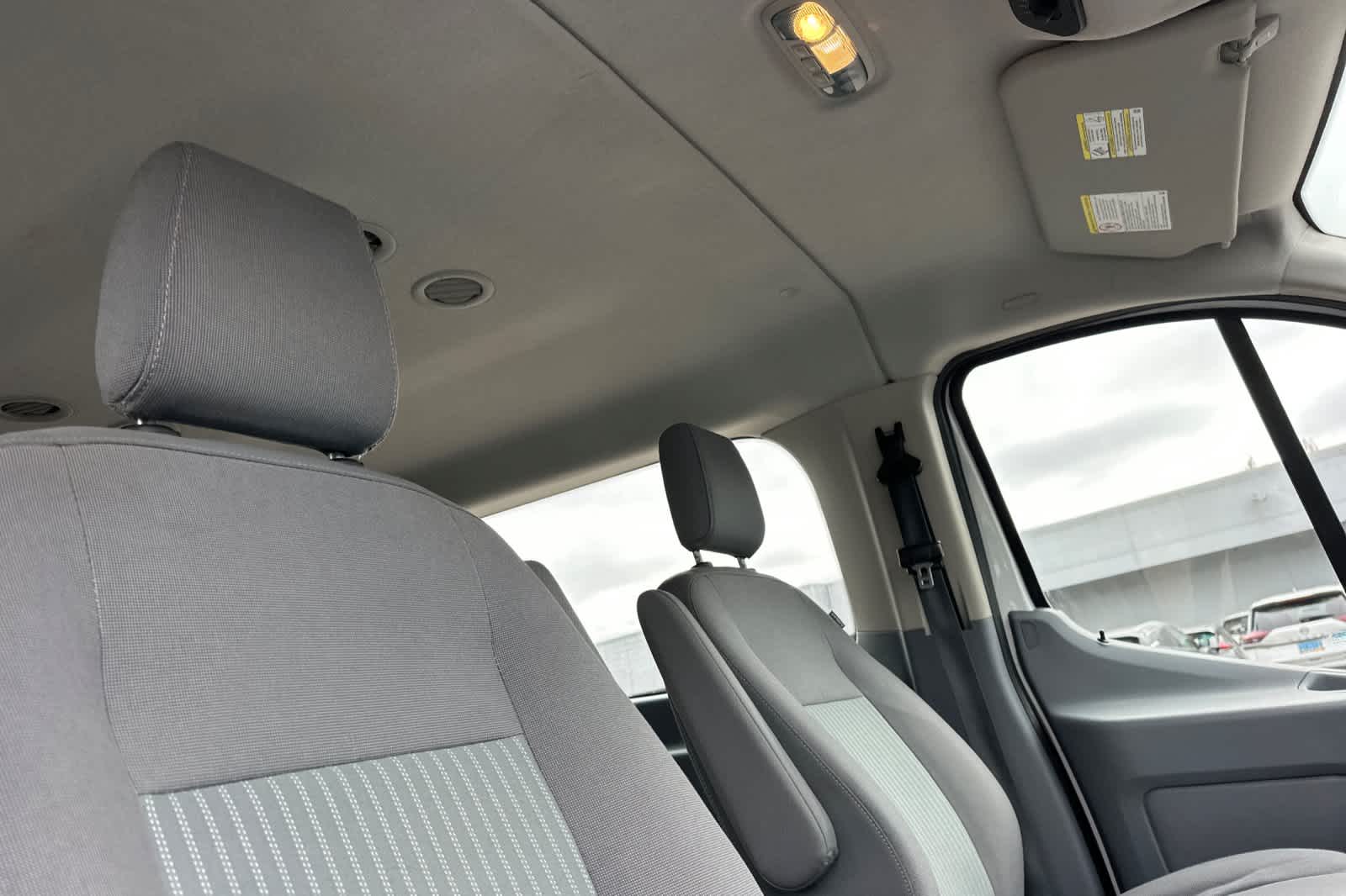 Thumbnail: 2017 Ford Transit Series - 18