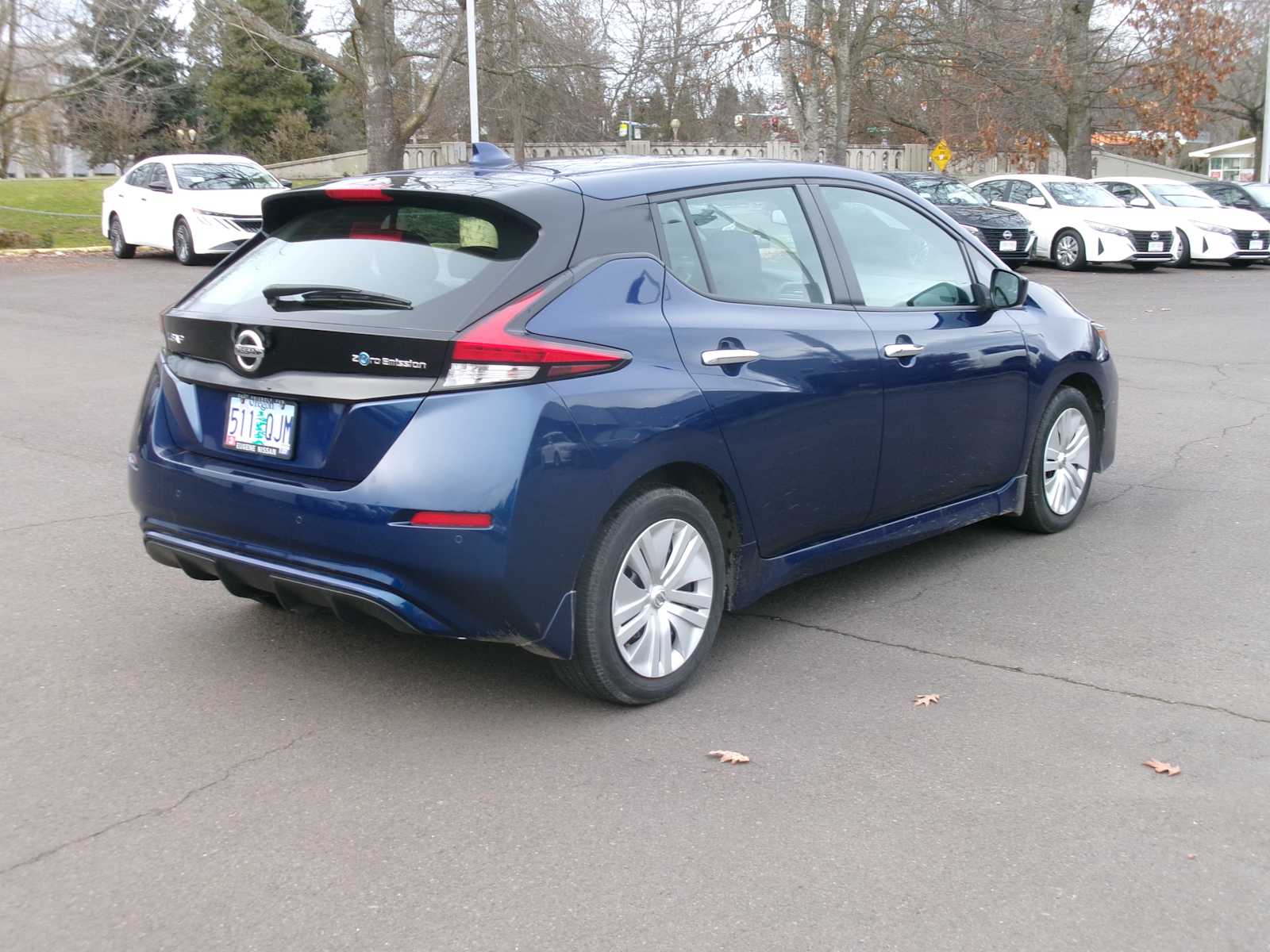 Thumbnail: 2022 Nissan Leaf - 5