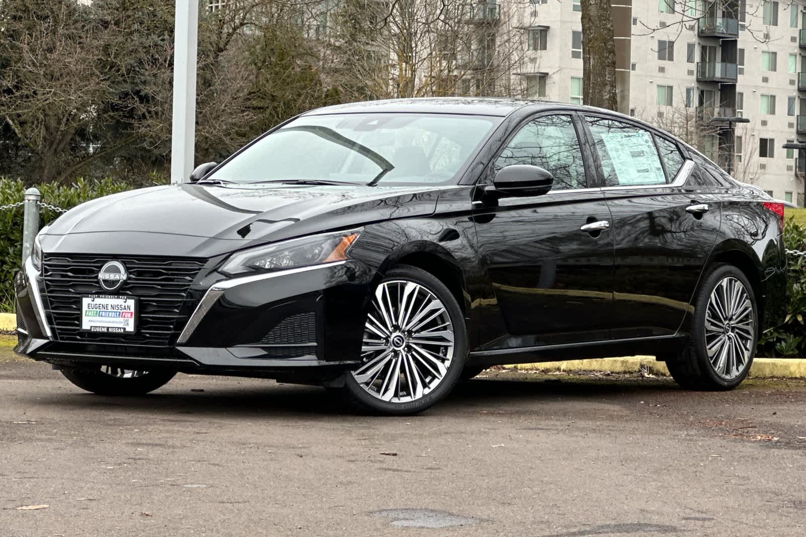 2025 Nissan Altima SL