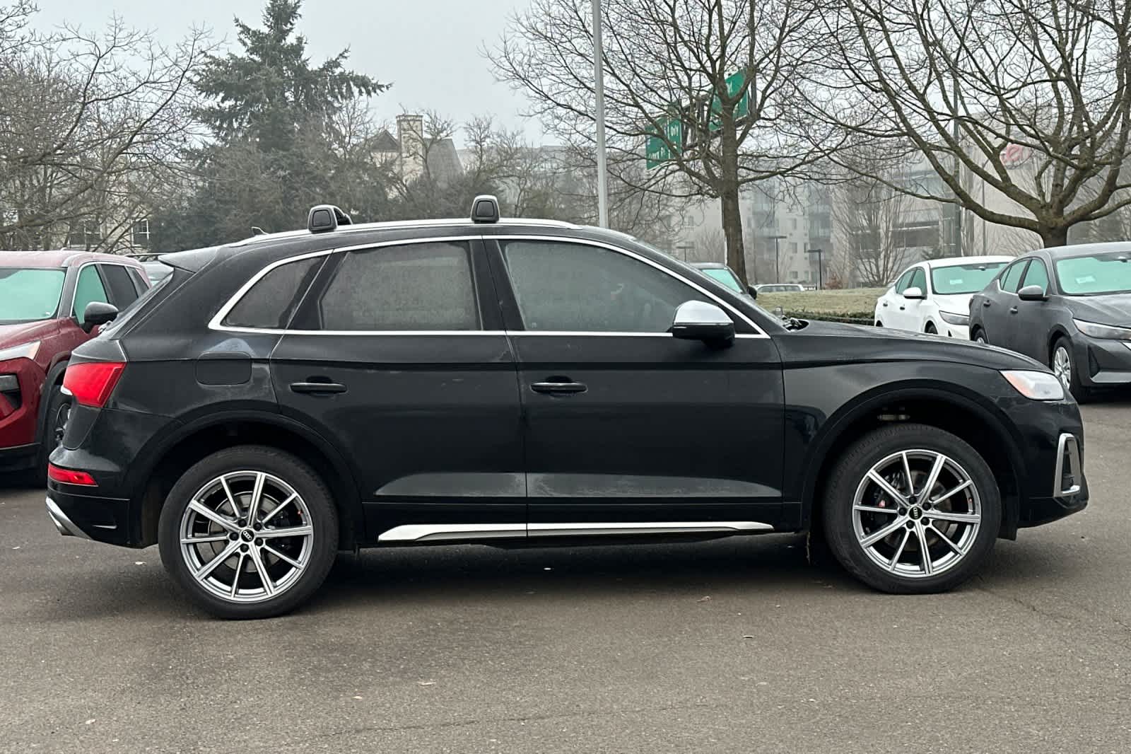 Thumbnail: 2022 Audi SQ5 - 8