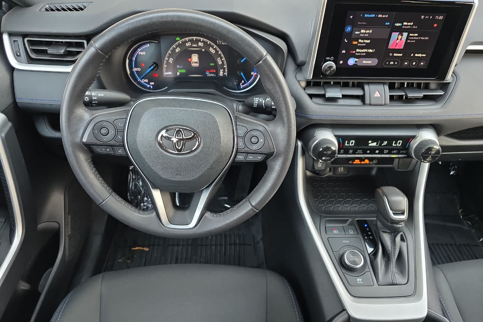 Thumbnail: 2023 Toyota RAV4 - 14