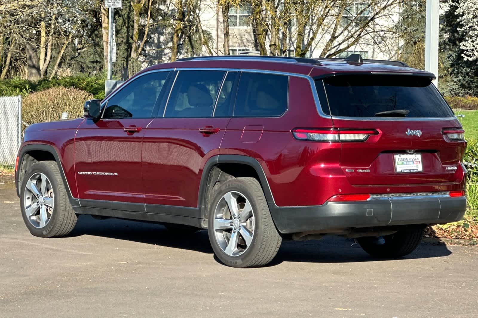 Thumbnail: 2021 Jeep Grand Cherokee L - 6