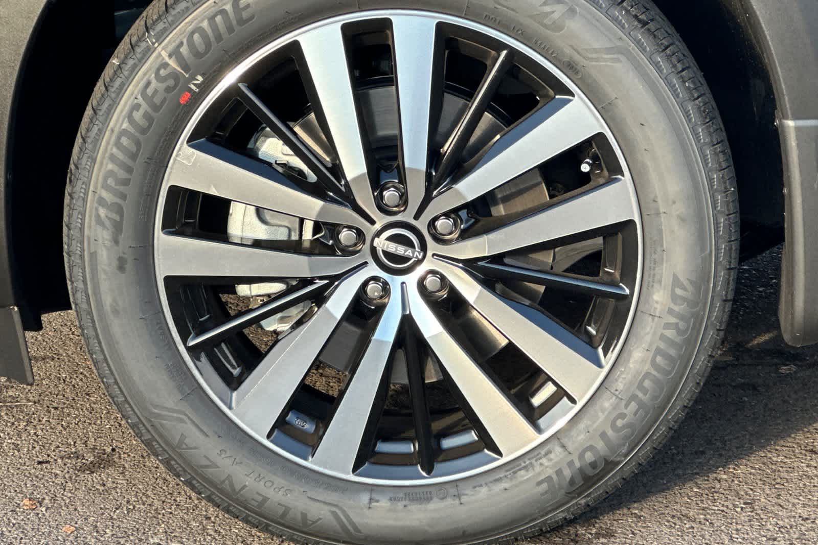 Thumbnail: 2025 Nissan Pathfinder - 26