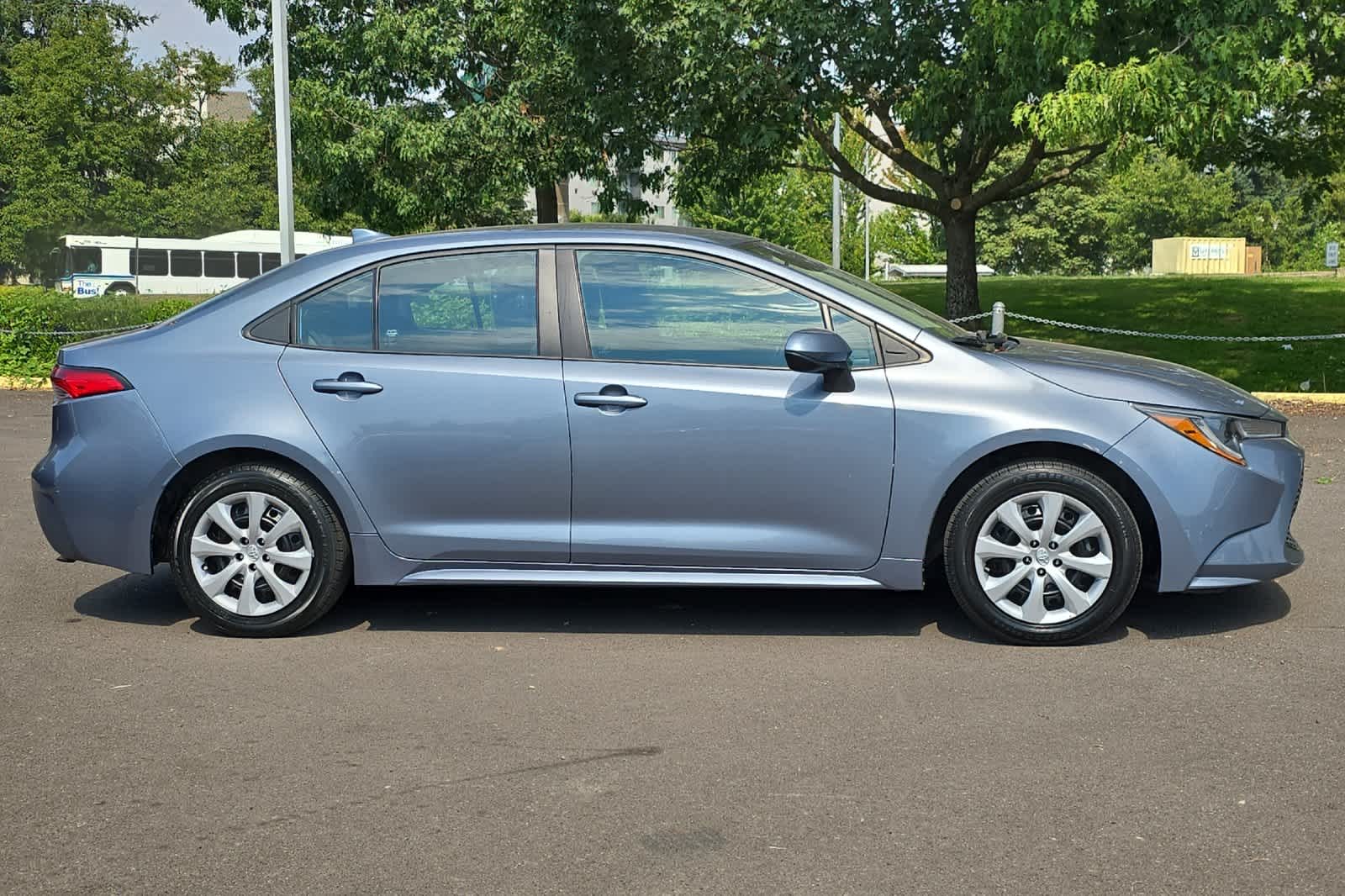 Thumbnail: 2022 Toyota Corolla - 8