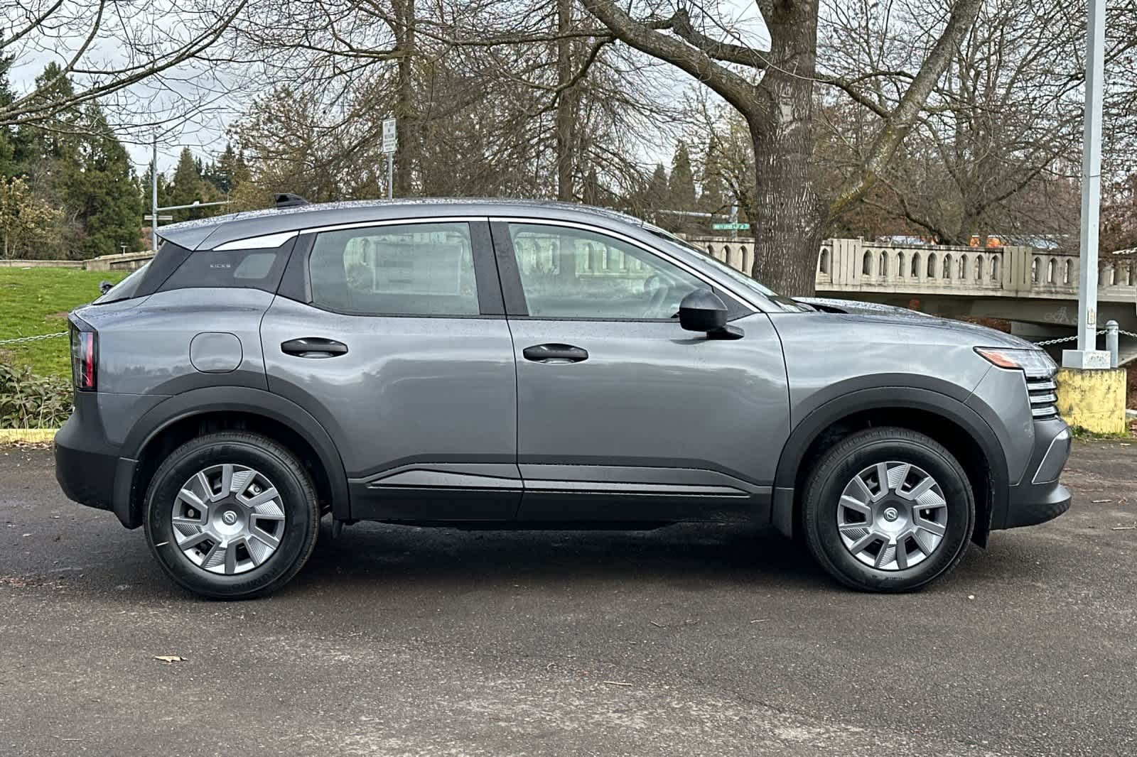 Thumbnail: 2026 Nissan Kicks - 8
