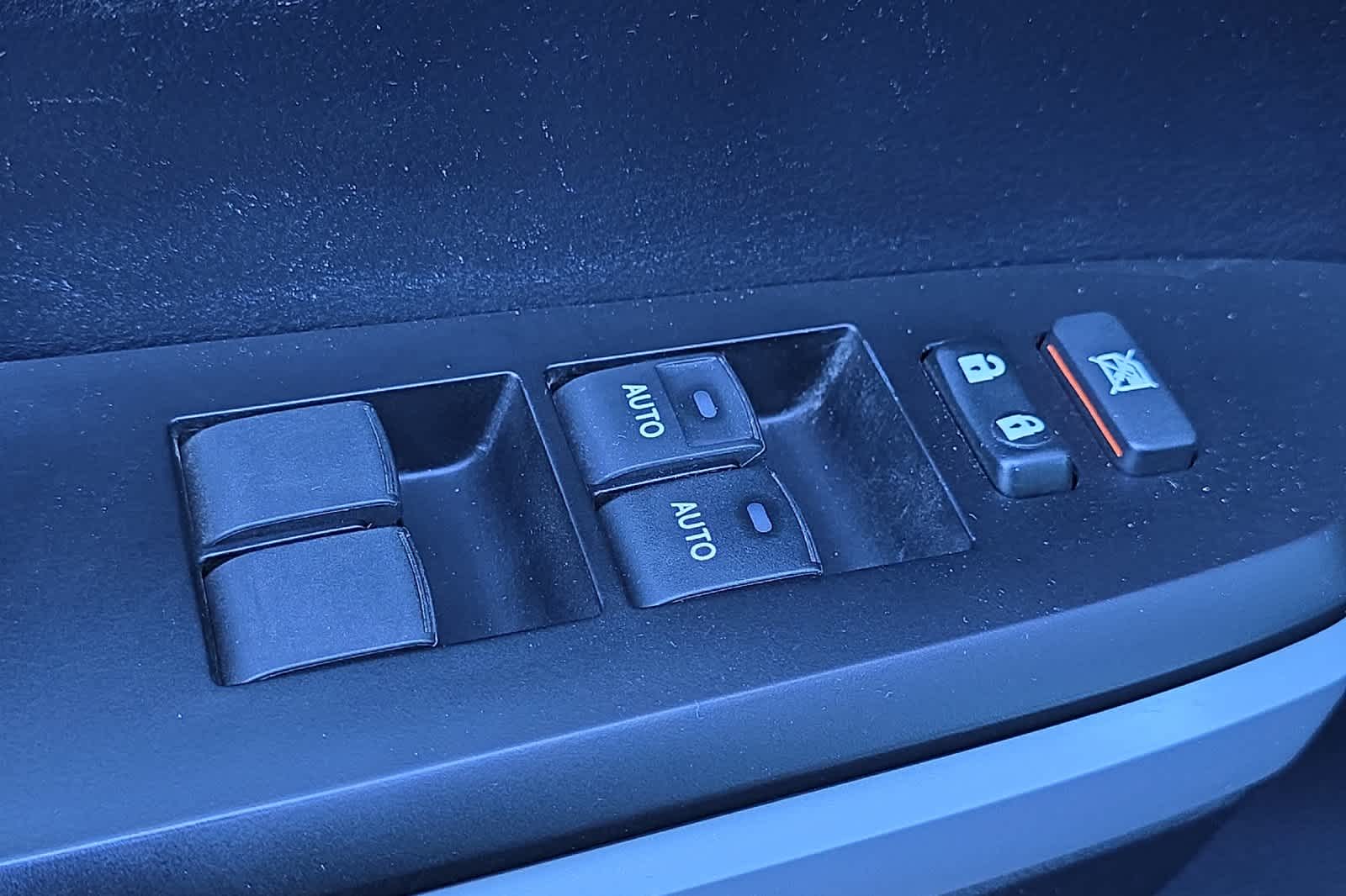 Thumbnail: 2021 Toyota Tundra - 13