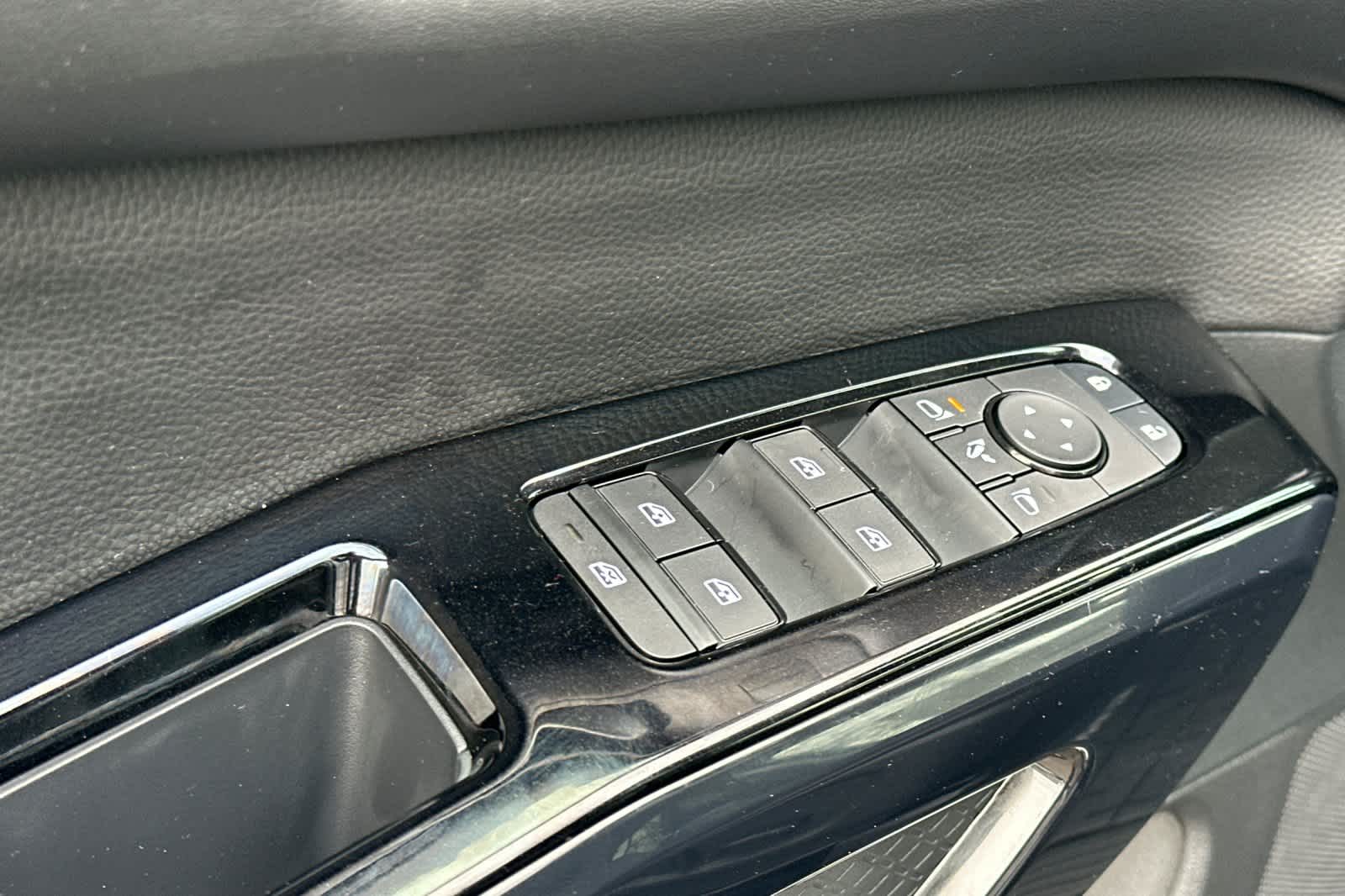 Thumbnail: 2026 Nissan Pathfinder - 13