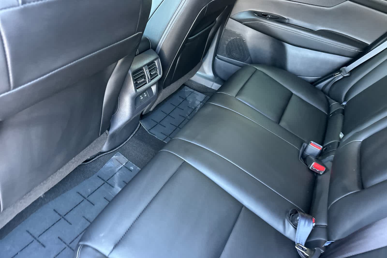 2025 Nissan Murano SL photo 4