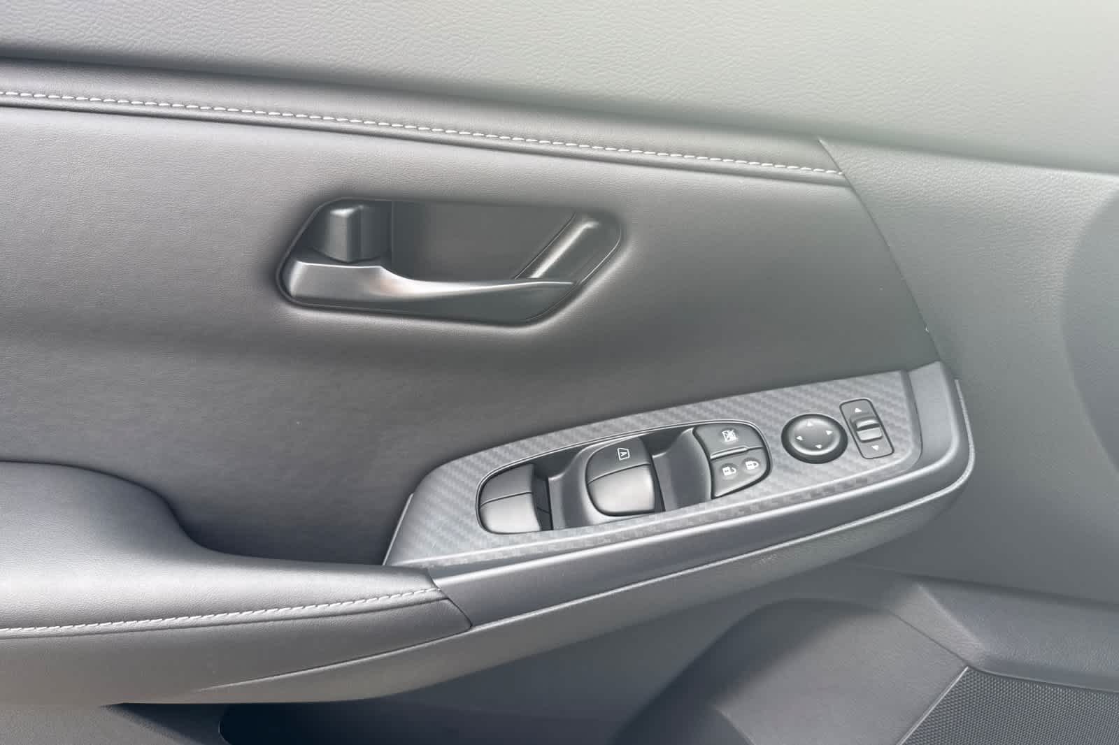 Thumbnail: 2025 Nissan Sentra - 12