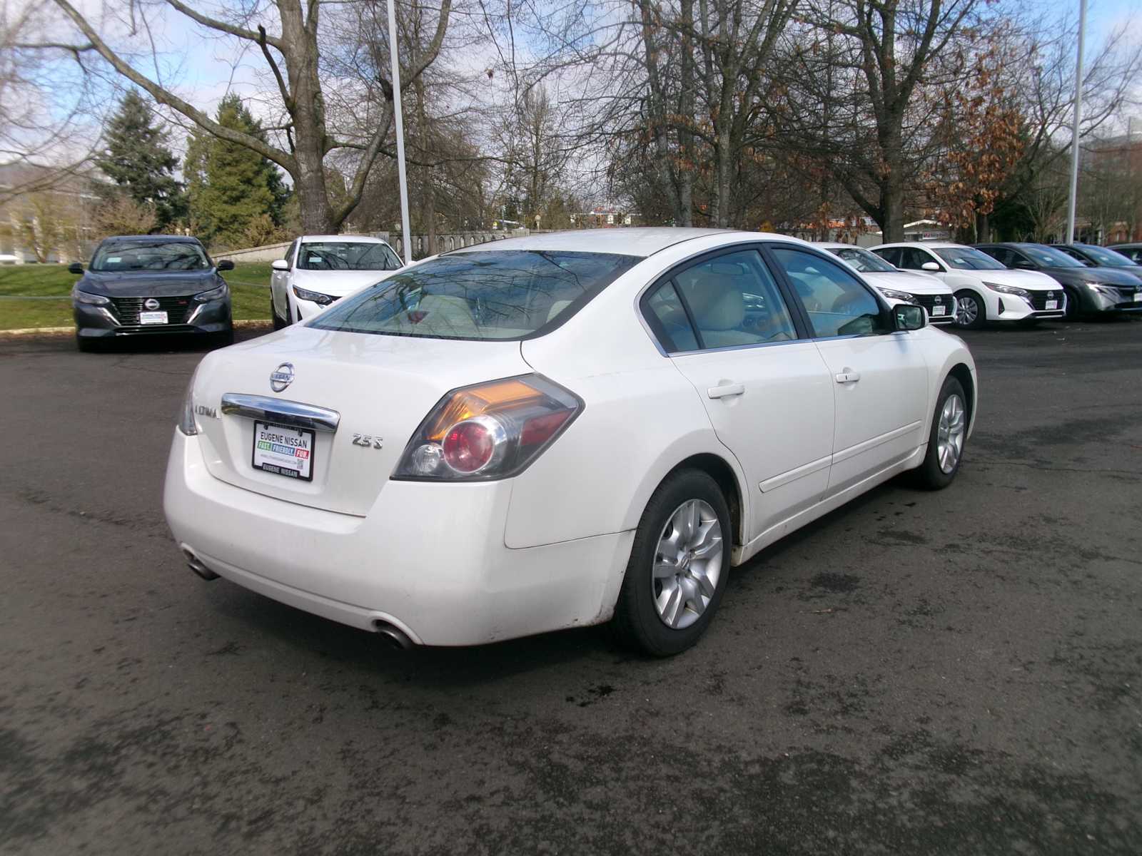 Thumbnail: 2012 Nissan Altima - 5