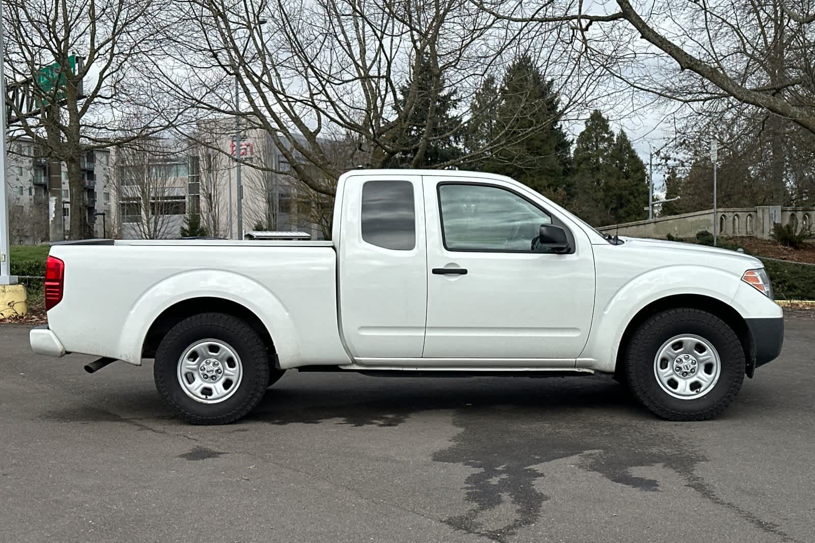 Thumbnail: 2020 Nissan Frontier - 8