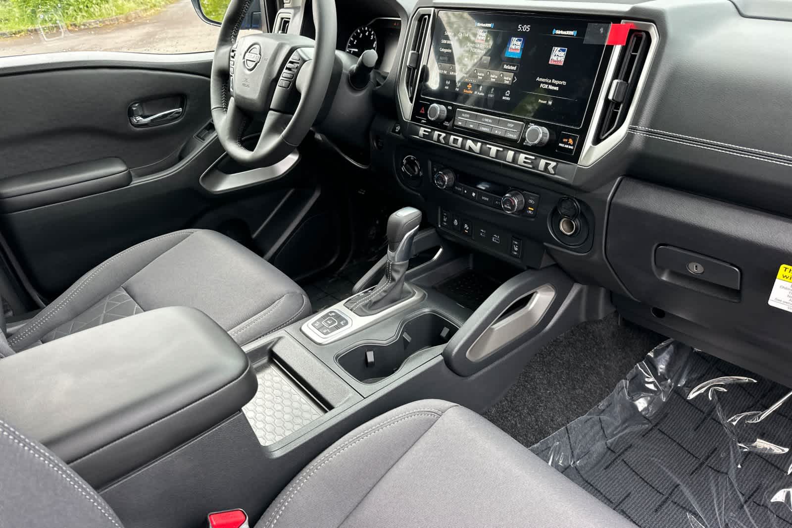 Thumbnail: 2026 Nissan Frontier - 15