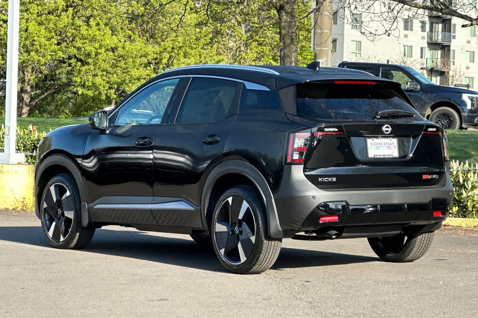 Thumbnail: 2025 Nissan Kicks - 6