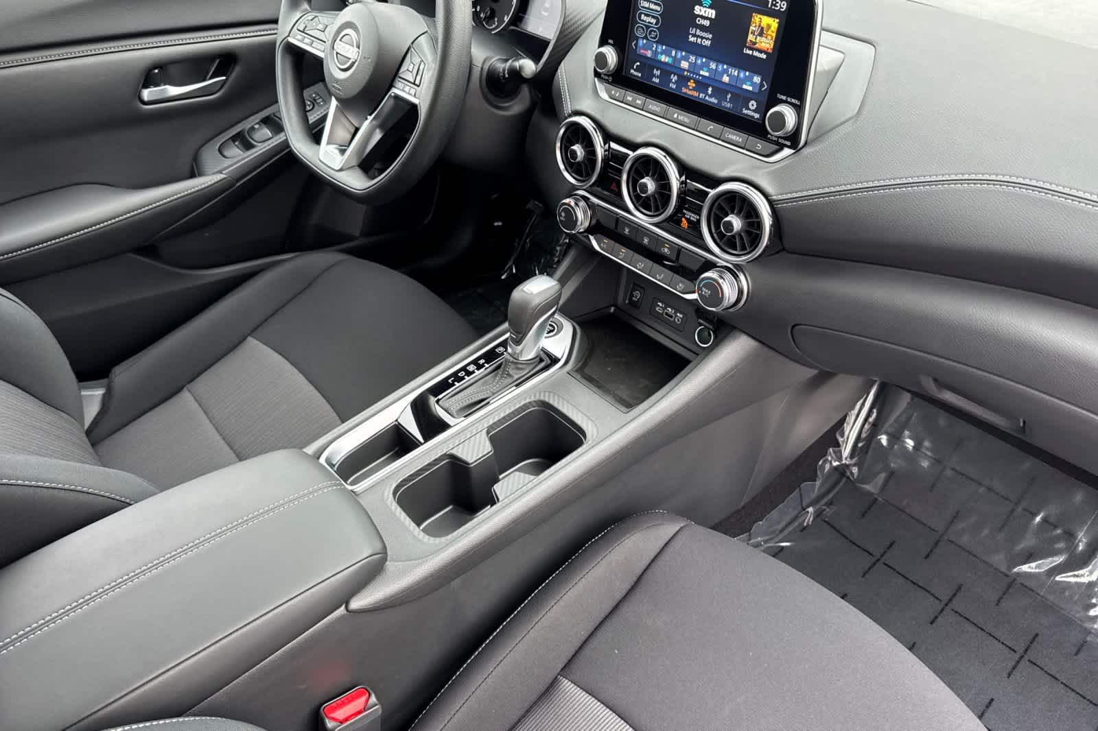 Thumbnail: 2025 Nissan Sentra - 15