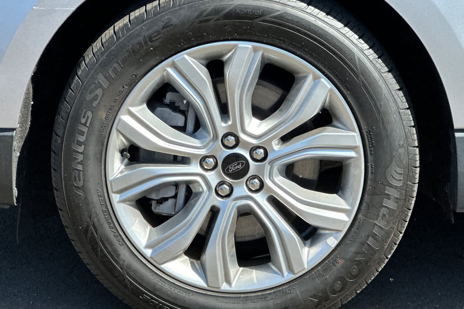 Thumbnail: 2023 Ford Edge - 25