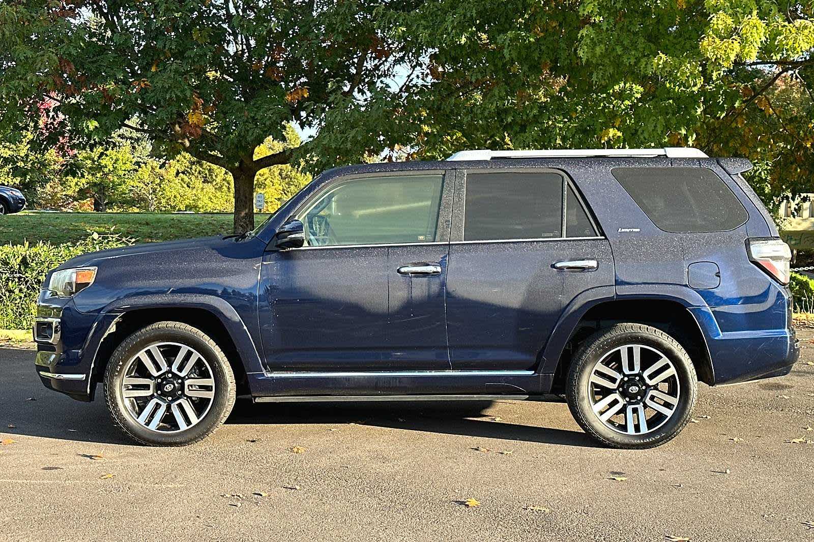 Thumbnail: 2014 Toyota 4Runner - 5