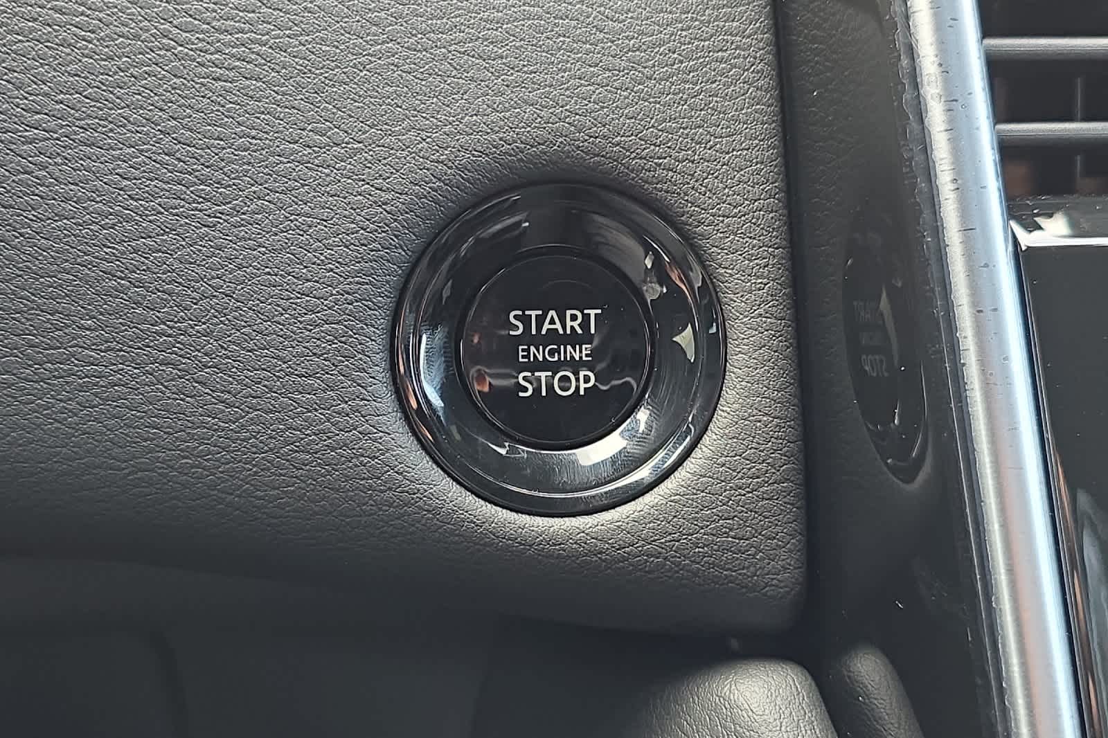 Thumbnail: 2025 Nissan Armada - 24