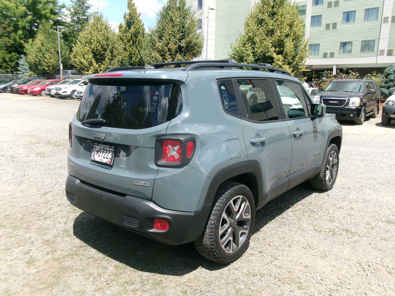 Thumbnail: 2017 Jeep Renegade - 5