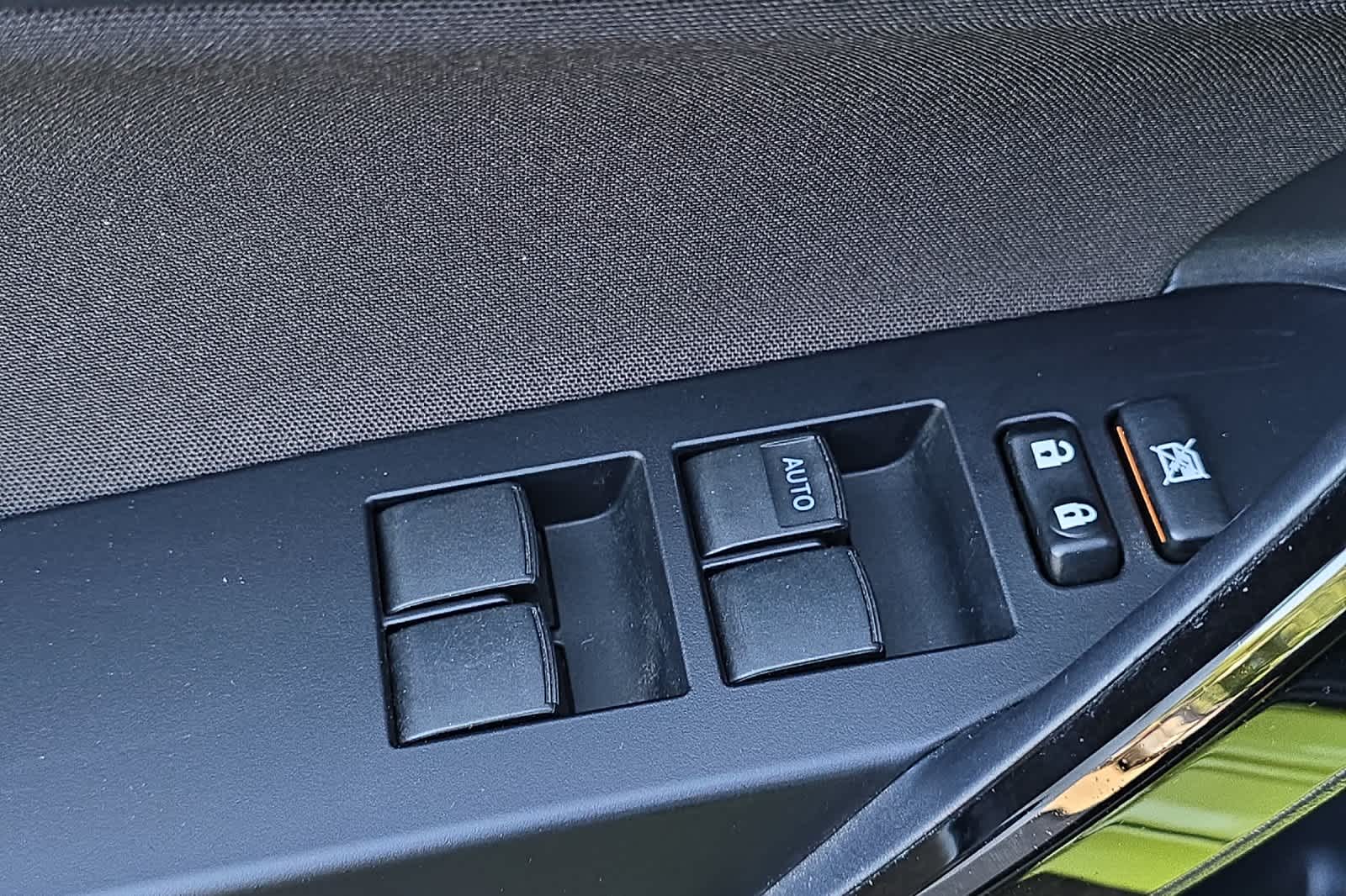 Thumbnail: 2018 Toyota Corolla iM - 13